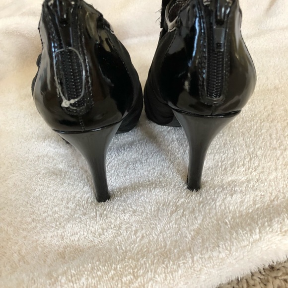 NWOT ATTENTION JASPER HEELS - Picture 3 of 6